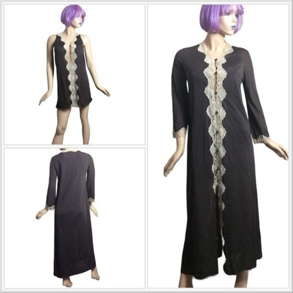 60s Vintage Emilio Pucci 2 piece nightgown and robe. Small. Brown lace